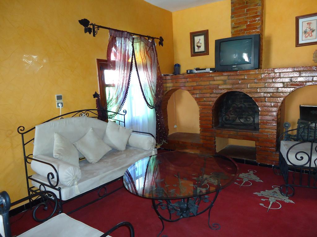 Hotel Riad L' Arganier D' Or Ait el Rhazi Экстерьер фото